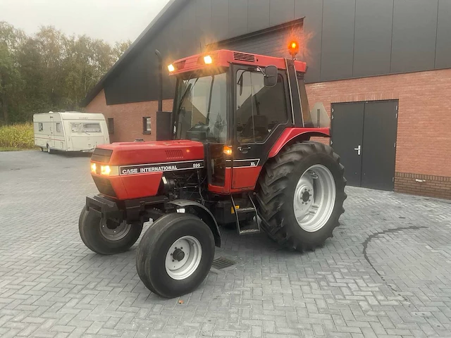 Case international 595 xl tractor - afbeelding 23 van  29