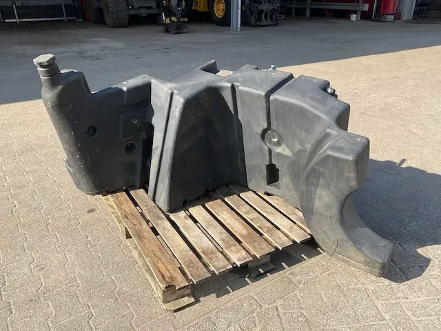 Case / new holland brandstoftank - afbeelding 1 van  5