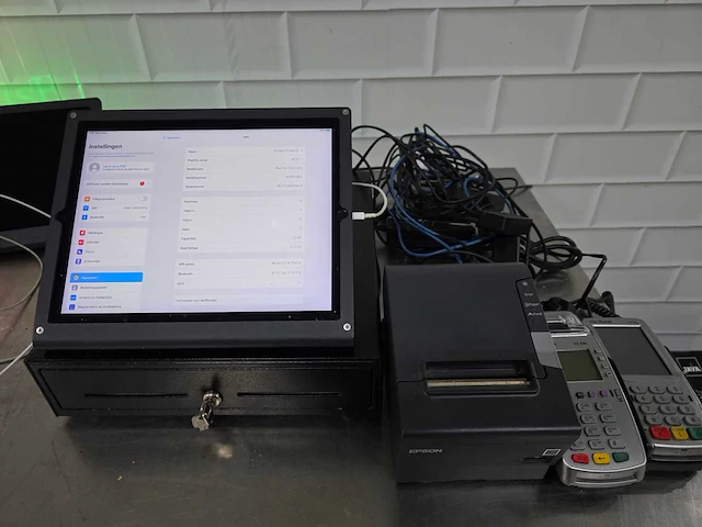 Cash it / apple - ipad pro 13" - digitaal touchscreen kassasysteem met epson bonnenprinter en kassalade - afbeelding 1 van  6