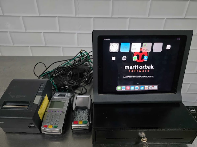 Cash it / apple - ipad pro 13" - digitaal touchscreen kassasysteem met epson bonnenprinter en kassalade - afbeelding 1 van  6