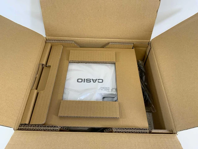 Casio (xj-f211wn-ej) 3500 lumen wxga laser dlp projector (new) - afbeelding 8 van  12