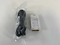 Casio (xj-f211wn-ej) 3500 lumen wxga laser dlp projector (new) - afbeelding 4 van  12