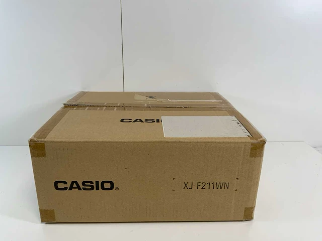 Casio (xj-f211wn-ej) 3500 lumen wxga laser dlp projector (new) - afbeelding 1 van  12