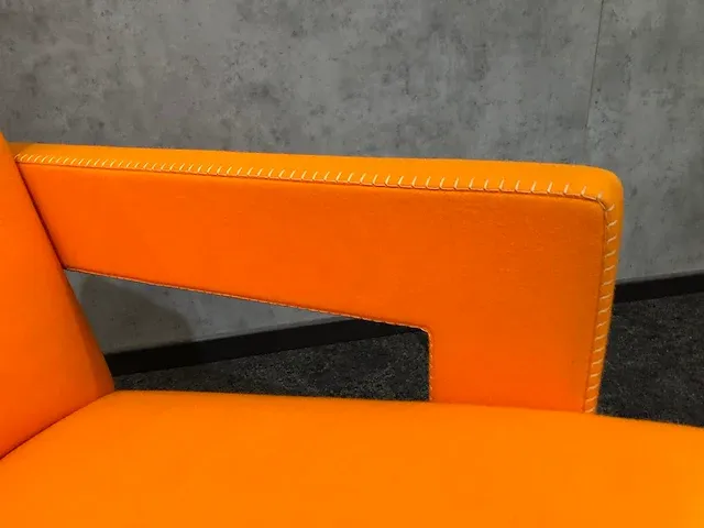 Cassina utrecht / vitra - ontvangst set - afbeelding 14 van  43