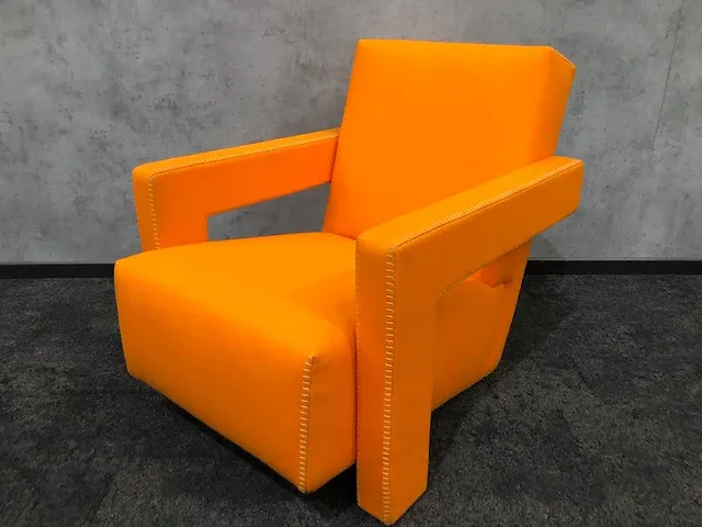 Cassina utrecht / vitra - ontvangst set - afbeelding 17 van  43