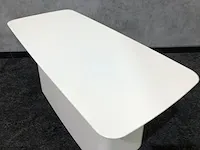 Cassina utrecht / vitra - ontvangst set - afbeelding 30 van  43