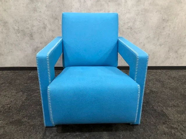 Cassina utrecht / vitra - ontvangst set - afbeelding 43 van  43