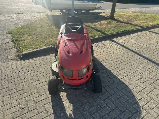 Castelgarden - twin cut - zitmaaier - afbeelding 3 van  6