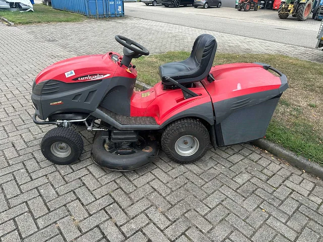 Castelgarden - xx 220 hde - zitmaaier - afbeelding 2 van  8
