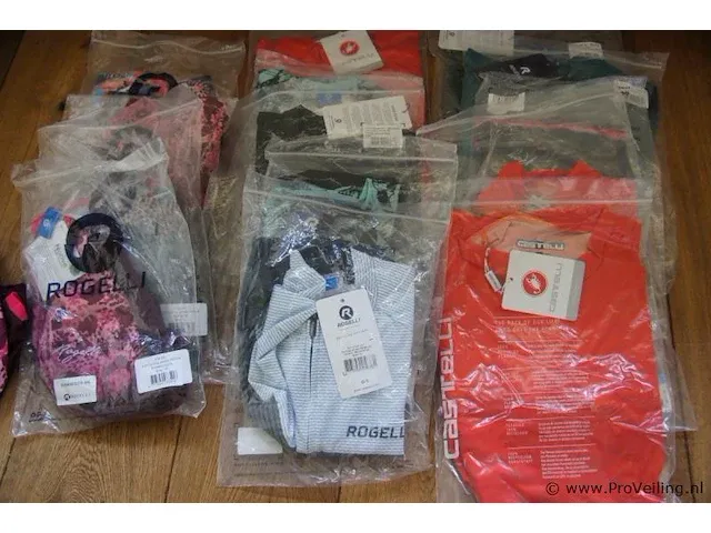Castelli & rogelli shirts - 15 stuks - afbeelding 2 van  2