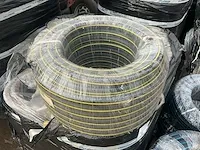 Castor iso 7751 ohm/t yellow/red/green rubberen waterslang (35x) - afbeelding 2 van  5