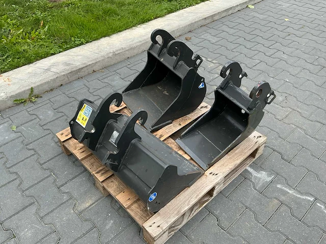 Cat - - 300.9d - minigraafmachine - afbeelding 22 van  34
