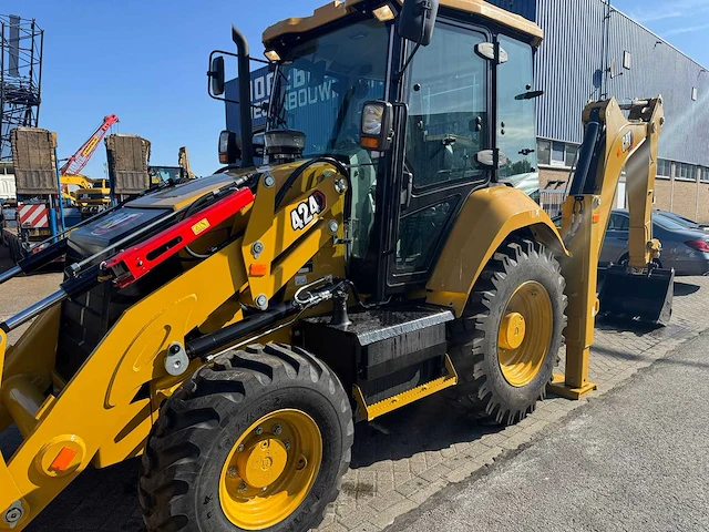 Cat - 424 - graaflaadmachine - afbeelding 11 van  13