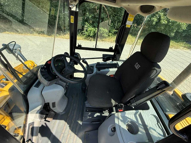 Cat - 908m - shovel - afbeelding 5 van  9