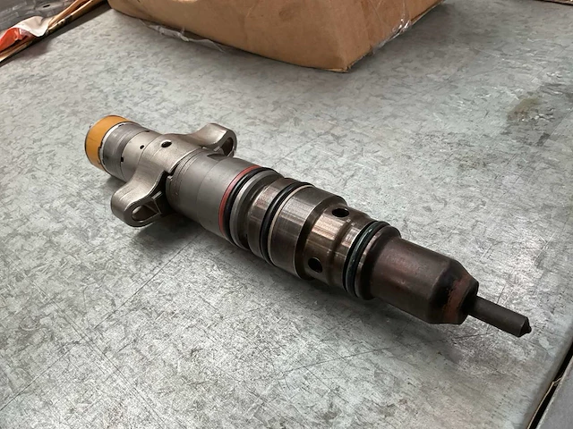 Cat 387-9428 injector - afbeelding 1 van  4