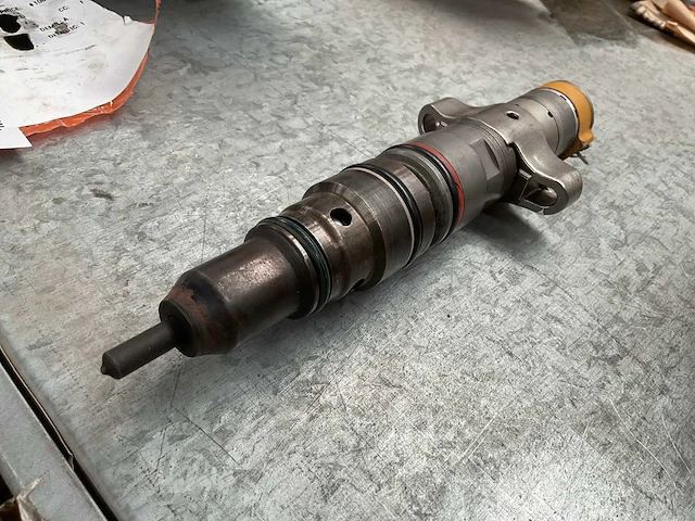 Cat 387-9428 injector - afbeelding 2 van  4