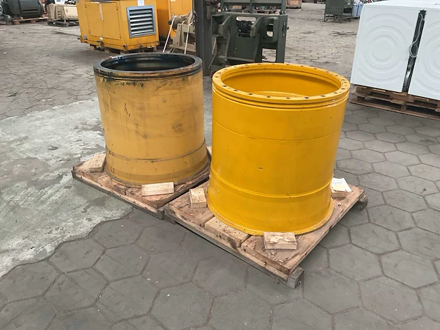 Cat 8w-9985 velg (2x) - afbeelding 1 van  7