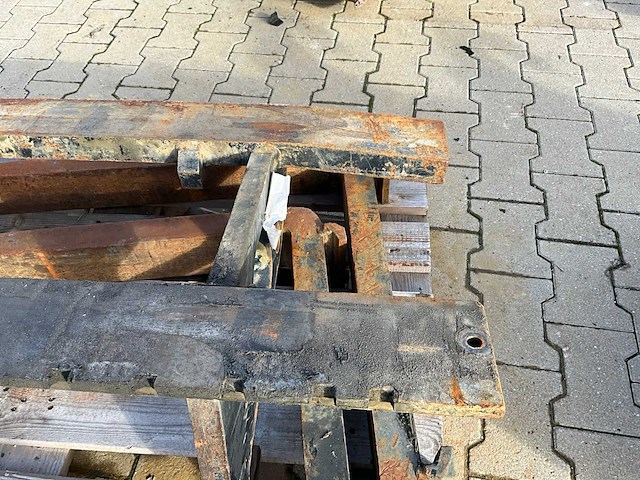 Cat 908x vorkenbord - afbeelding 7 van  10