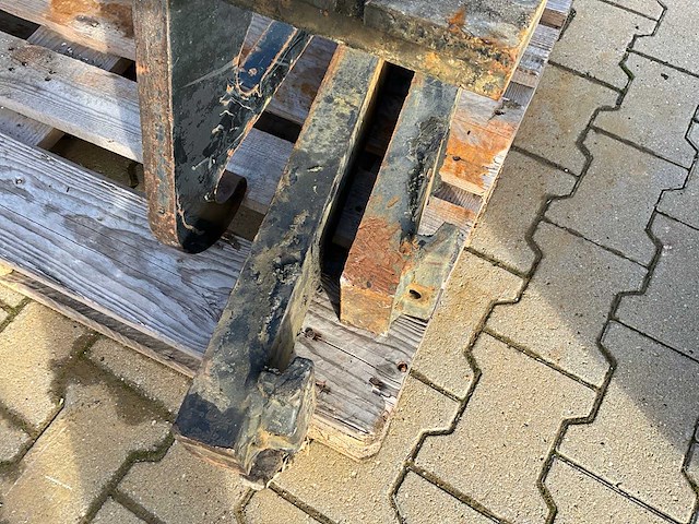 Cat 908x vorkenbord - afbeelding 8 van  10