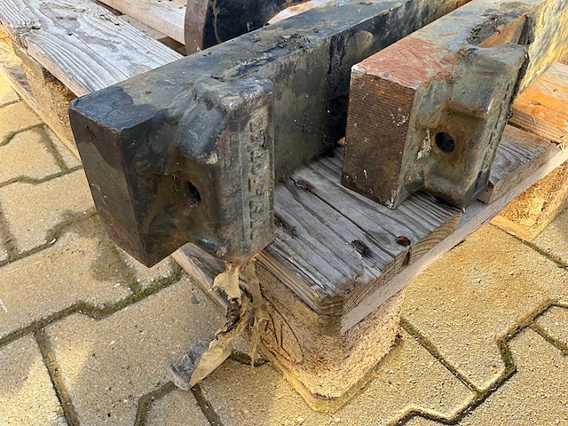 Cat 908x vorkenbord - afbeelding 9 van  10