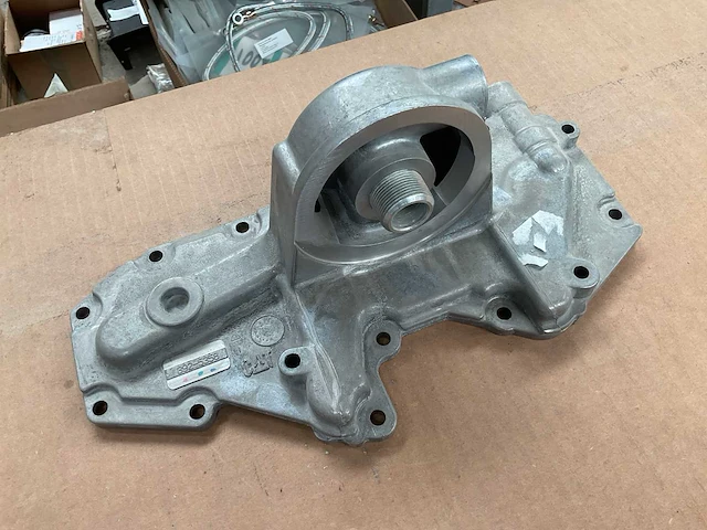 Cat fluid filter head - afbeelding 1 van  5