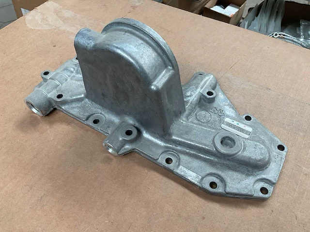 Cat fluid filter head - afbeelding 4 van  5