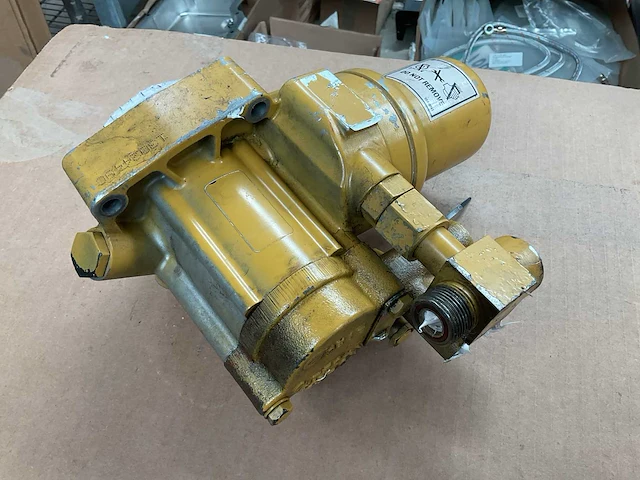 Cat hydraulische pomp - afbeelding 4 van  5