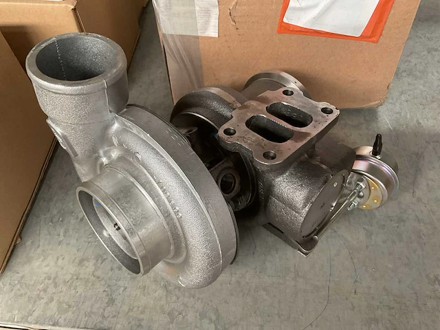 Cat turbo super charger - afbeelding 3 van  5