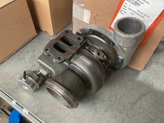 Cat turbo super charger - afbeelding 4 van  5