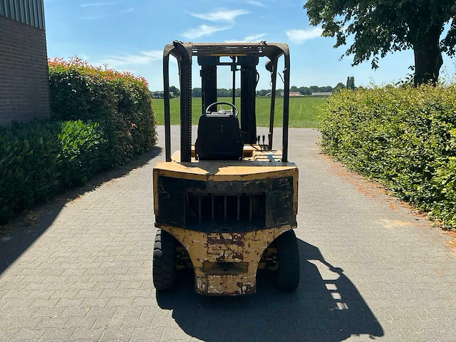 Catapillar vorkheftruck diesel triple mast - afbeelding 8 van  14