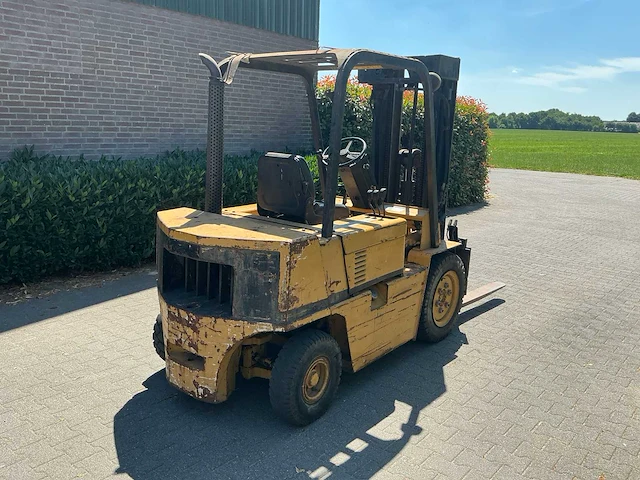 Catapillar vorkheftruck diesel triple mast - afbeelding 9 van  14