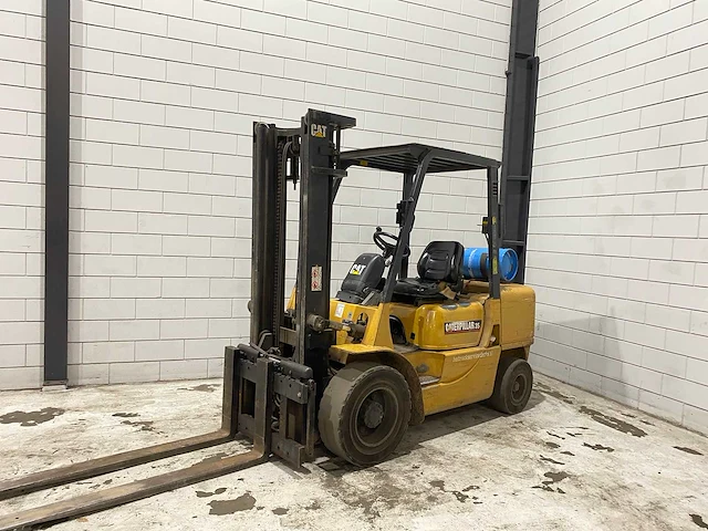 Caterpillar - 2001 - gp35k - vorkheftruck - afbeelding 1 van  16