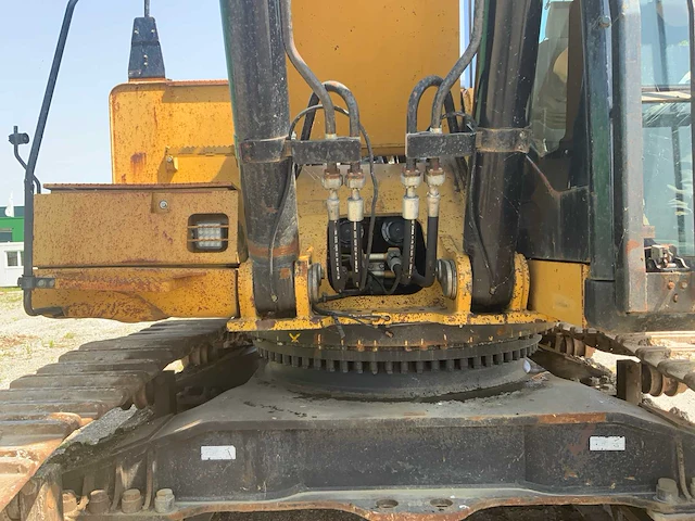 Caterpillar - 2011 - 345d lme - rupsgraafmachine - afbeelding 25 van  60