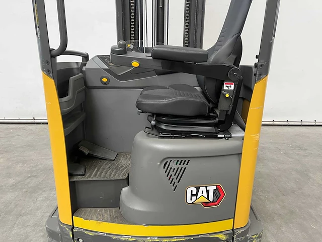 Caterpillar - 2023 - nrm25n3 - reachtruck 4-weg 2.5t - afbeelding 17 van  53