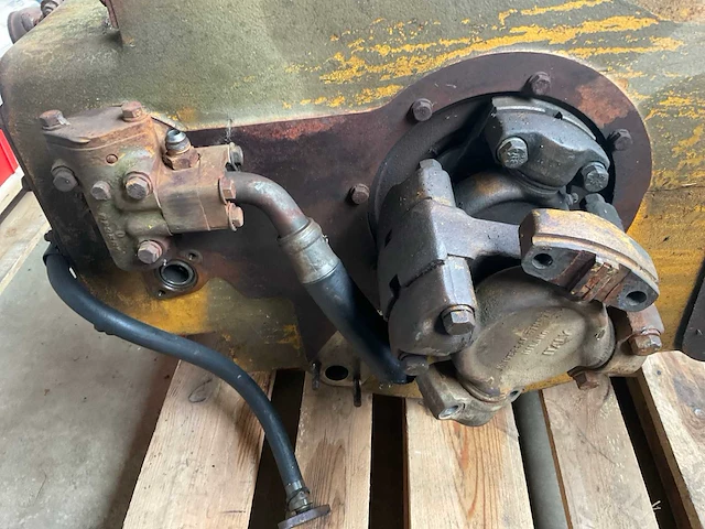 Caterpillar - d8 - front loaders and accesories - afbeelding 10 van  14