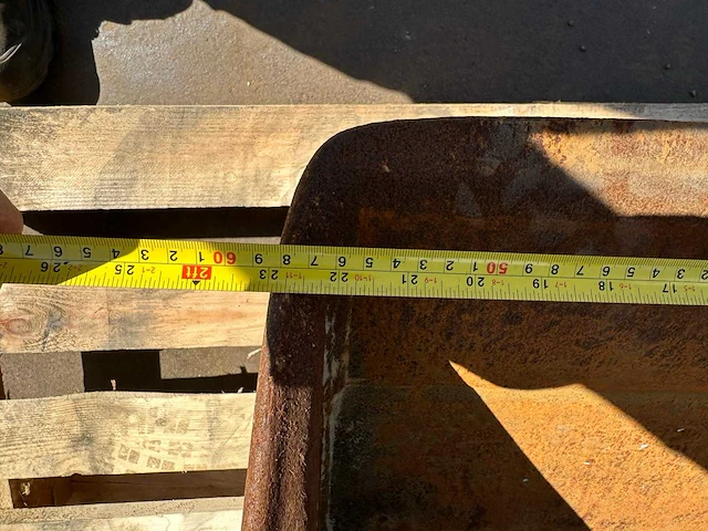 Caterpillar - dieplepel cw10 - graafbak - afbeelding 2 van  6