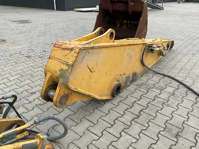 Caterpillar 3-delige rupsgraafmachine giek met graafbak - afbeelding 2 van  21