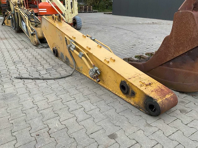 Caterpillar 3-delige rupsgraafmachine giek met graafbak - afbeelding 4 van  21