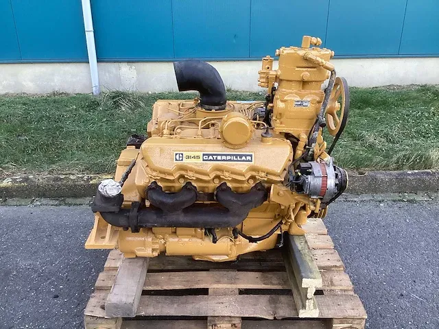 Caterpillar 3145 v8 dieselmotor - afbeelding 10 van  13