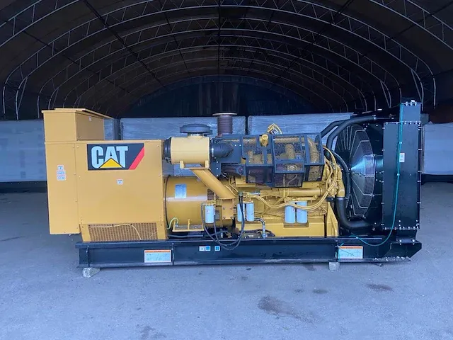 Caterpillar 3412 800f - 800 kva - open generator - afbeelding 1 van  18