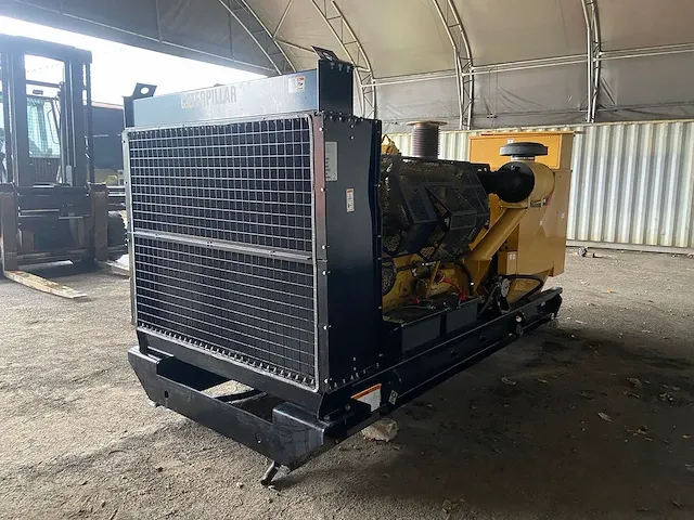 Caterpillar 3412 800f - 800 kva - open generator - afbeelding 11 van  18