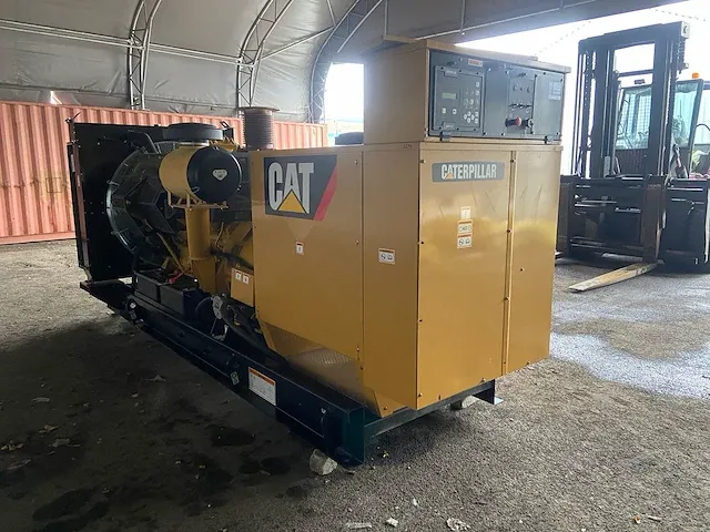 Caterpillar 3412 800f - 800 kva - open generator - afbeelding 12 van  18