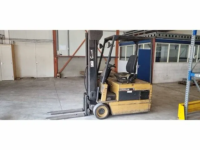 Caterpillar 44d vorkheftruck 1.600 kg - afbeelding 1 van  8