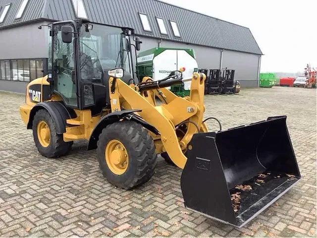 Caterpillar 907h wiellader - afbeelding 10 van  17