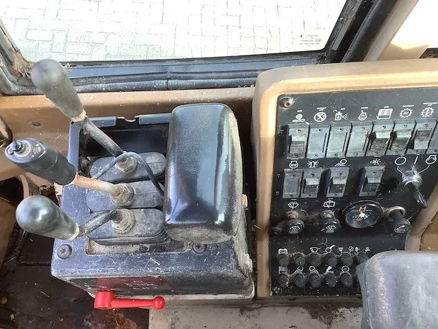 Caterpillar 928f shovel - afbeelding 2 van  18