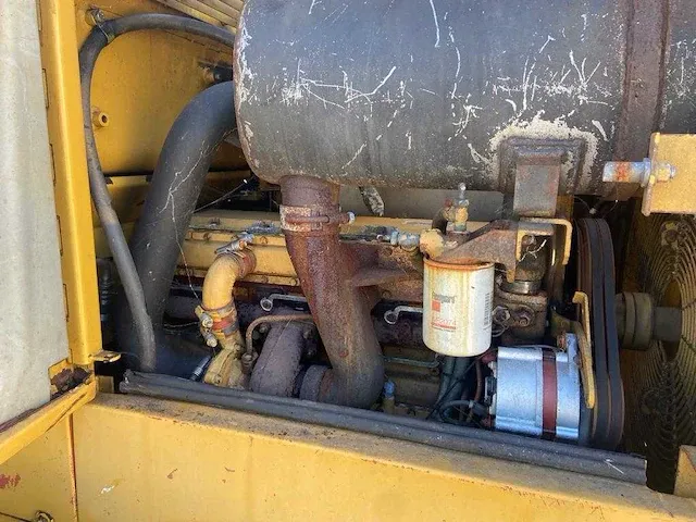 Caterpillar 928f shovel - afbeelding 5 van  18
