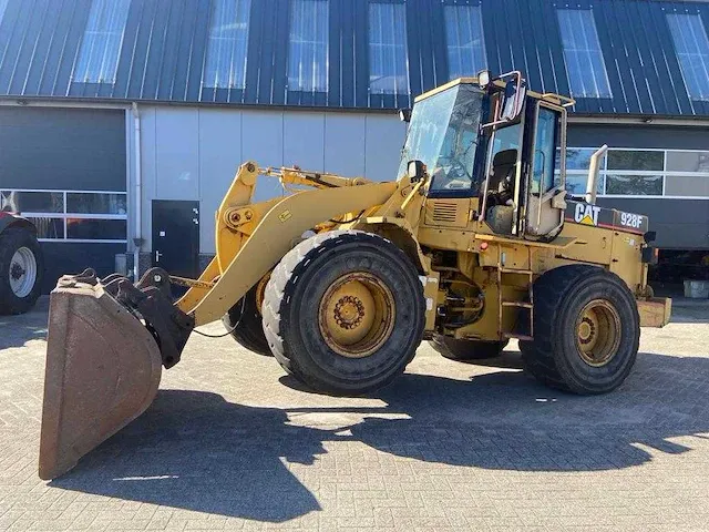 Caterpillar 928f shovel - afbeelding 15 van  18