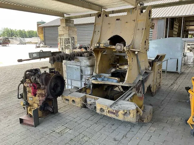 Caterpillar 928g partij diverse onderdelen - afbeelding 3 van  7