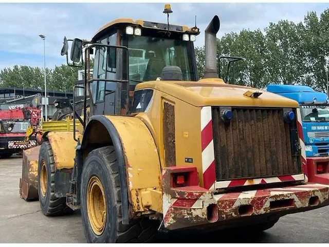 Caterpillar 962h - 2011 - bulldozer - afbeelding 2 van  9