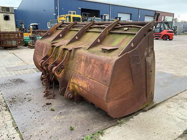 Caterpillar 980 volumebak - afbeelding 11 van  15